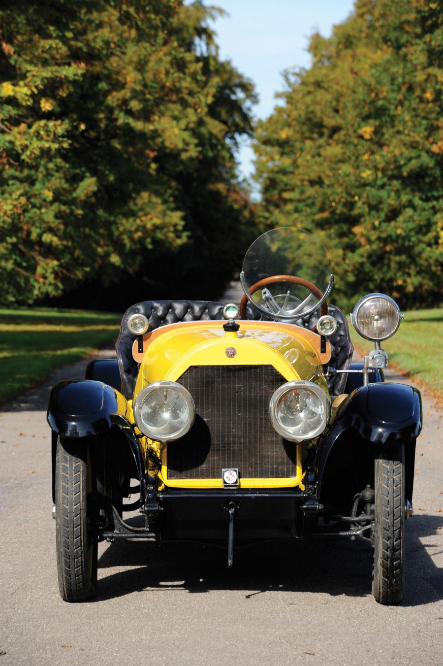  Cadillac Model 57 Raceabout 1918 года  (фото 2 из 21)